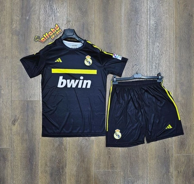 Real Madrid Goalkeeper Kit