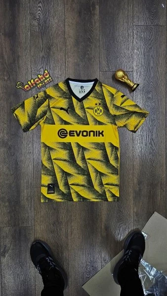 Borussia Dortmund Official T-shirt 2024